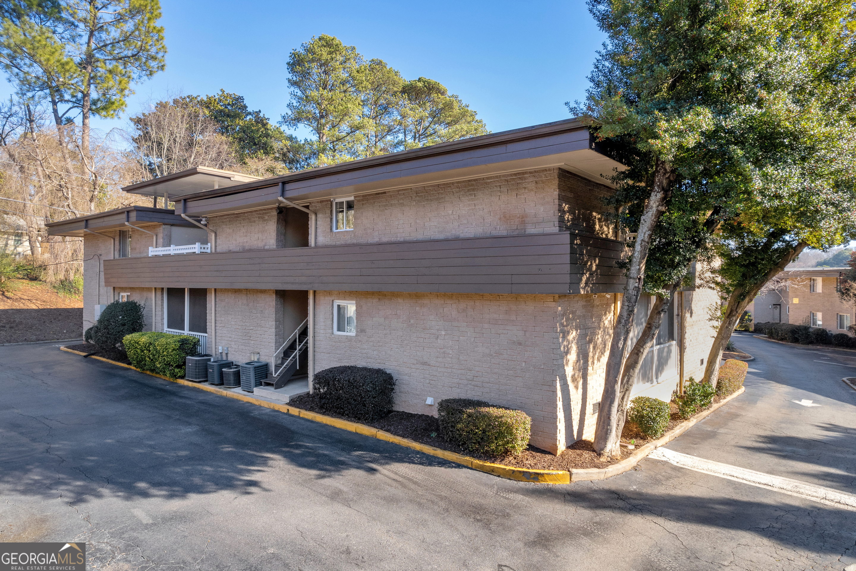 Property Photo:  346 Carpenter Drive Apt 56  GA 30328 