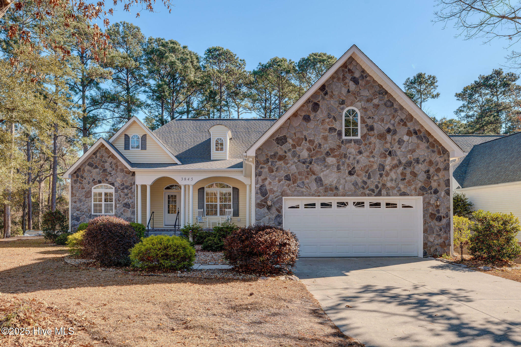 Property Photo:  3845 Timber Stream Drive  NC 28461 