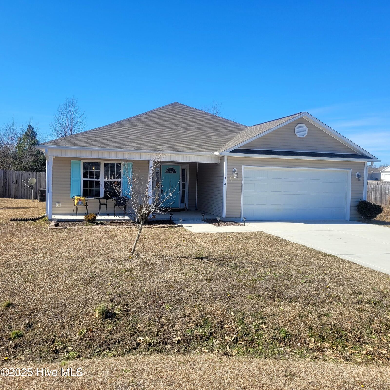 Property Photo:  610 Denim Drive  NC 28574 