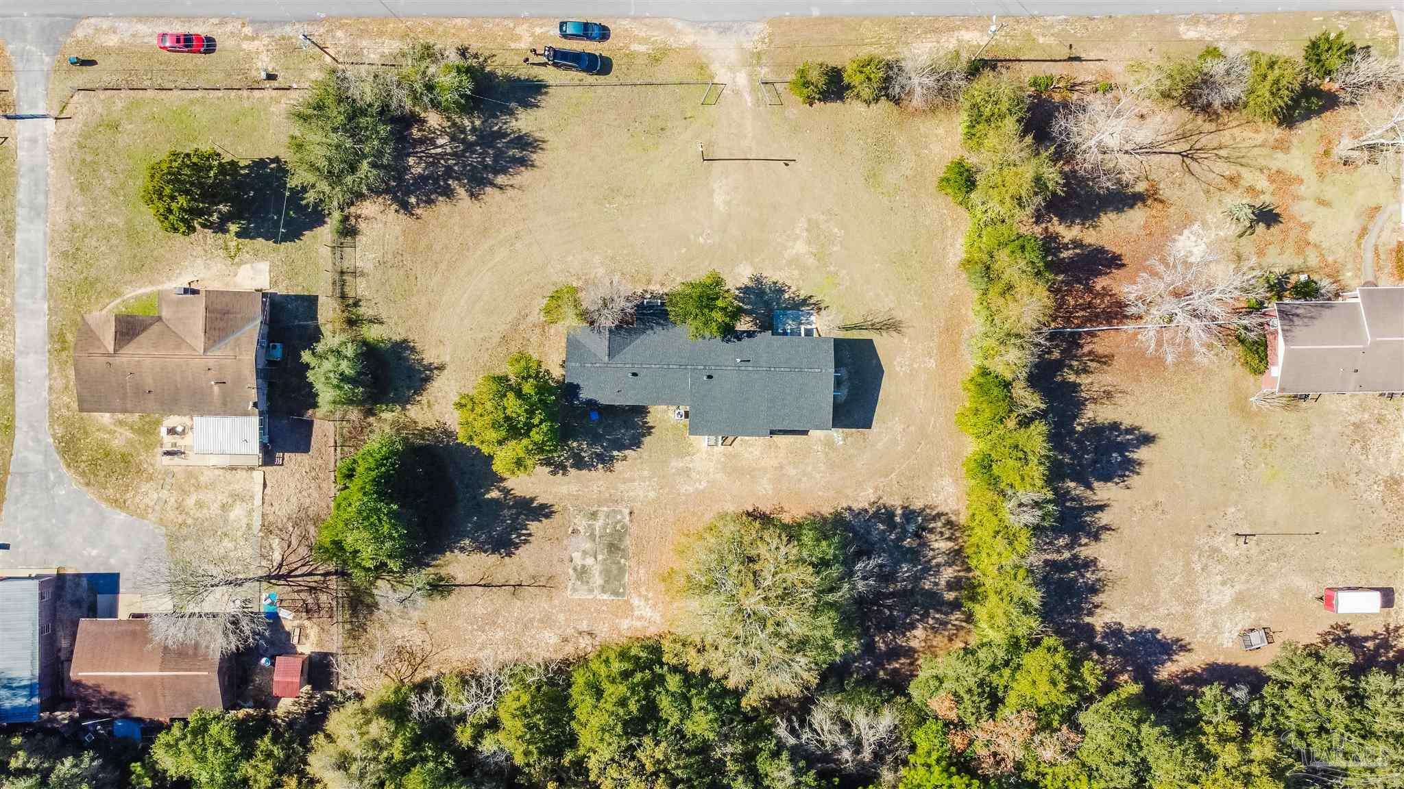Property Photo: 5815 Ester Ter FL 32539