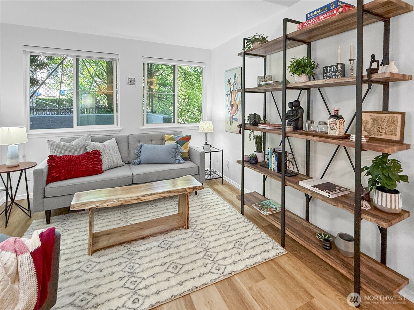 300  10th Avenue B-105  Seattle WA 98122 photo