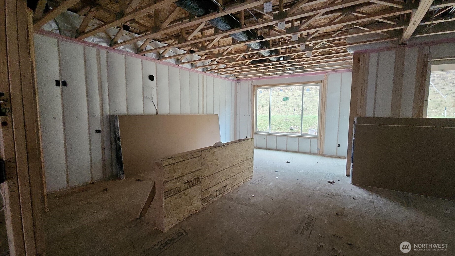 Property Photo: 10928 43rd Avenue SE 79 WA 98208