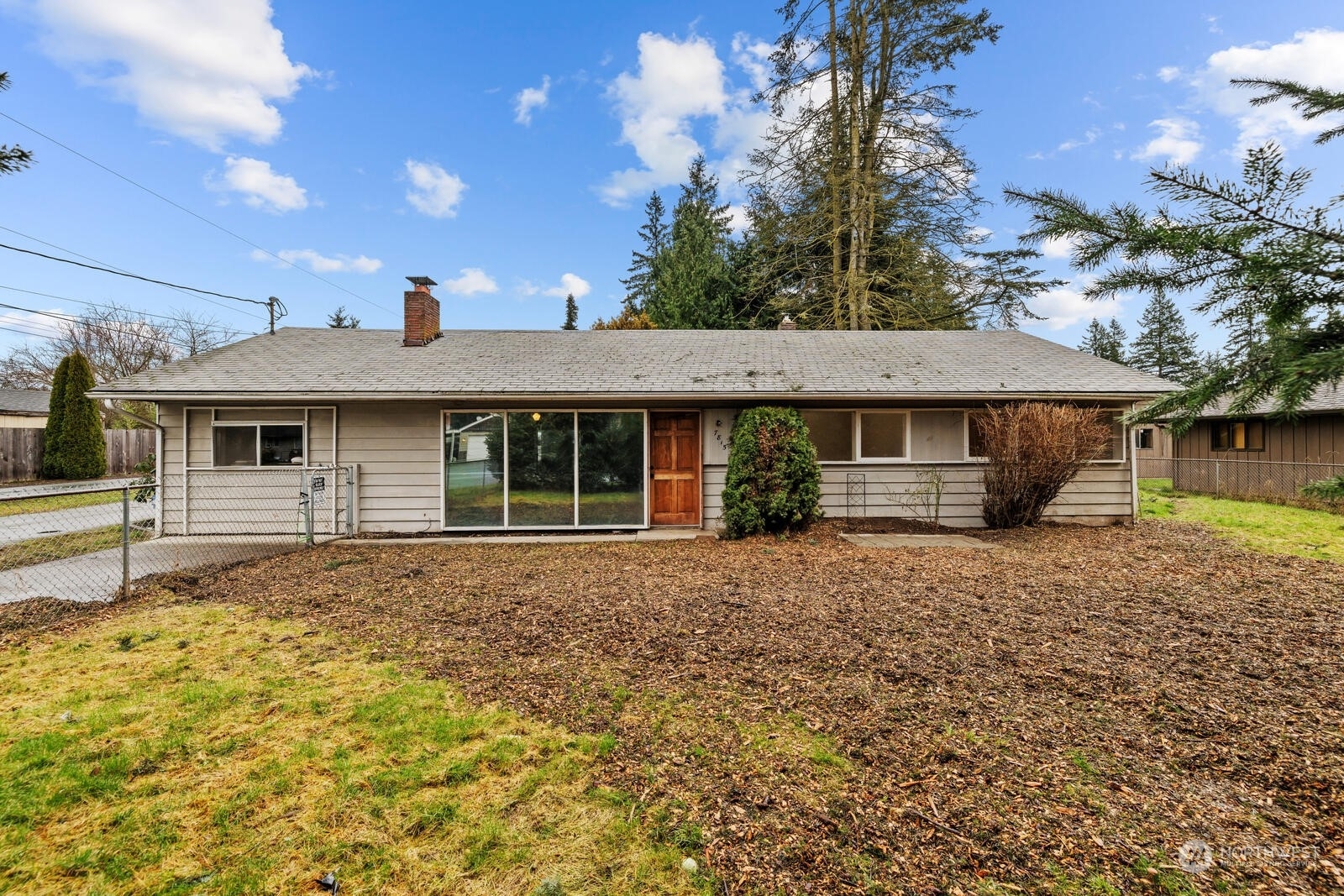 Property Photo:  7815  51st Avenue NE  WA 98270 