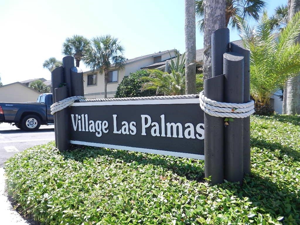 Property Photo:  57 Village Las Palmas Cir  FL 32080 