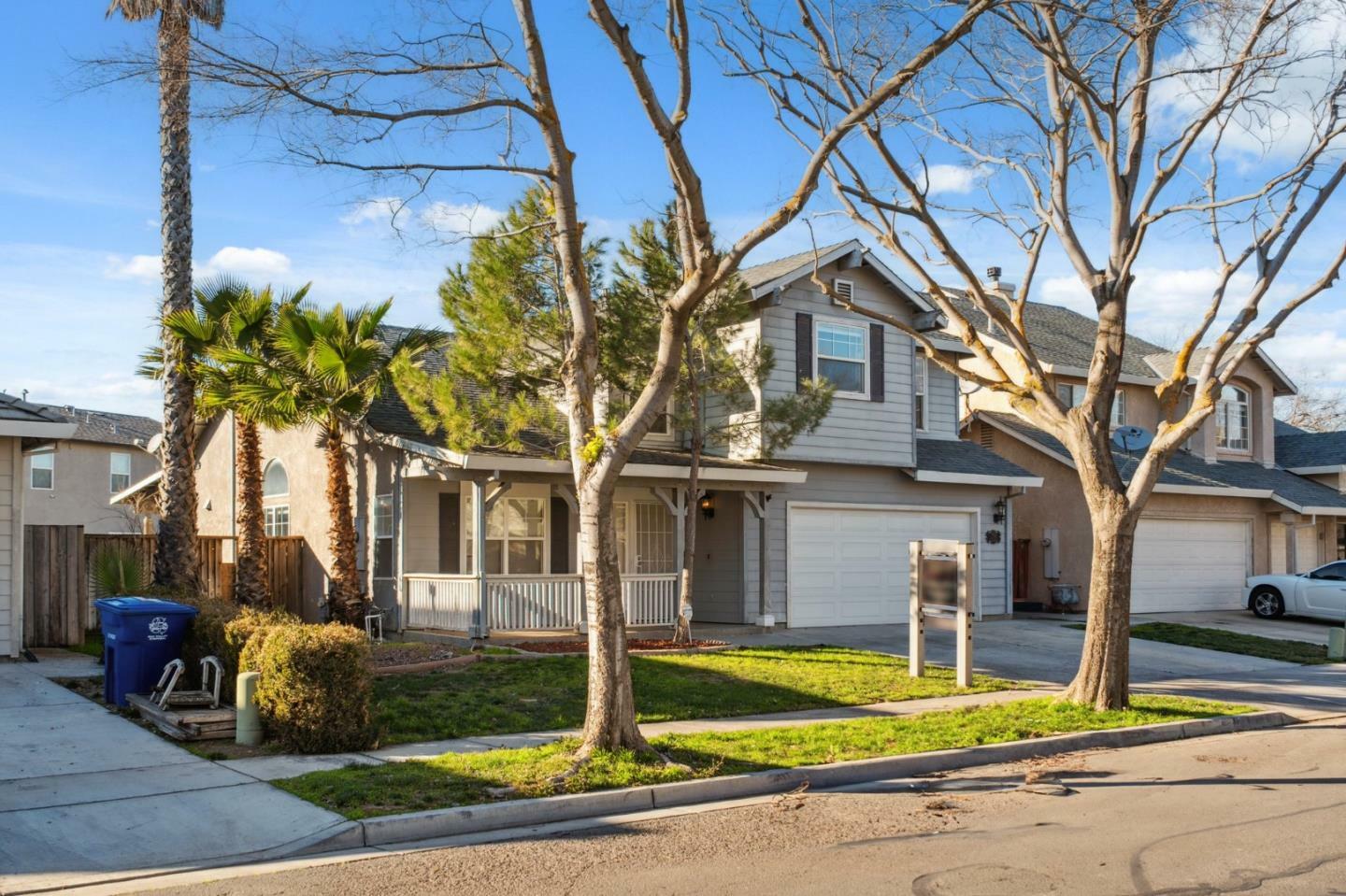 Property Photo:  1709 Mills Drive  CA 93635 