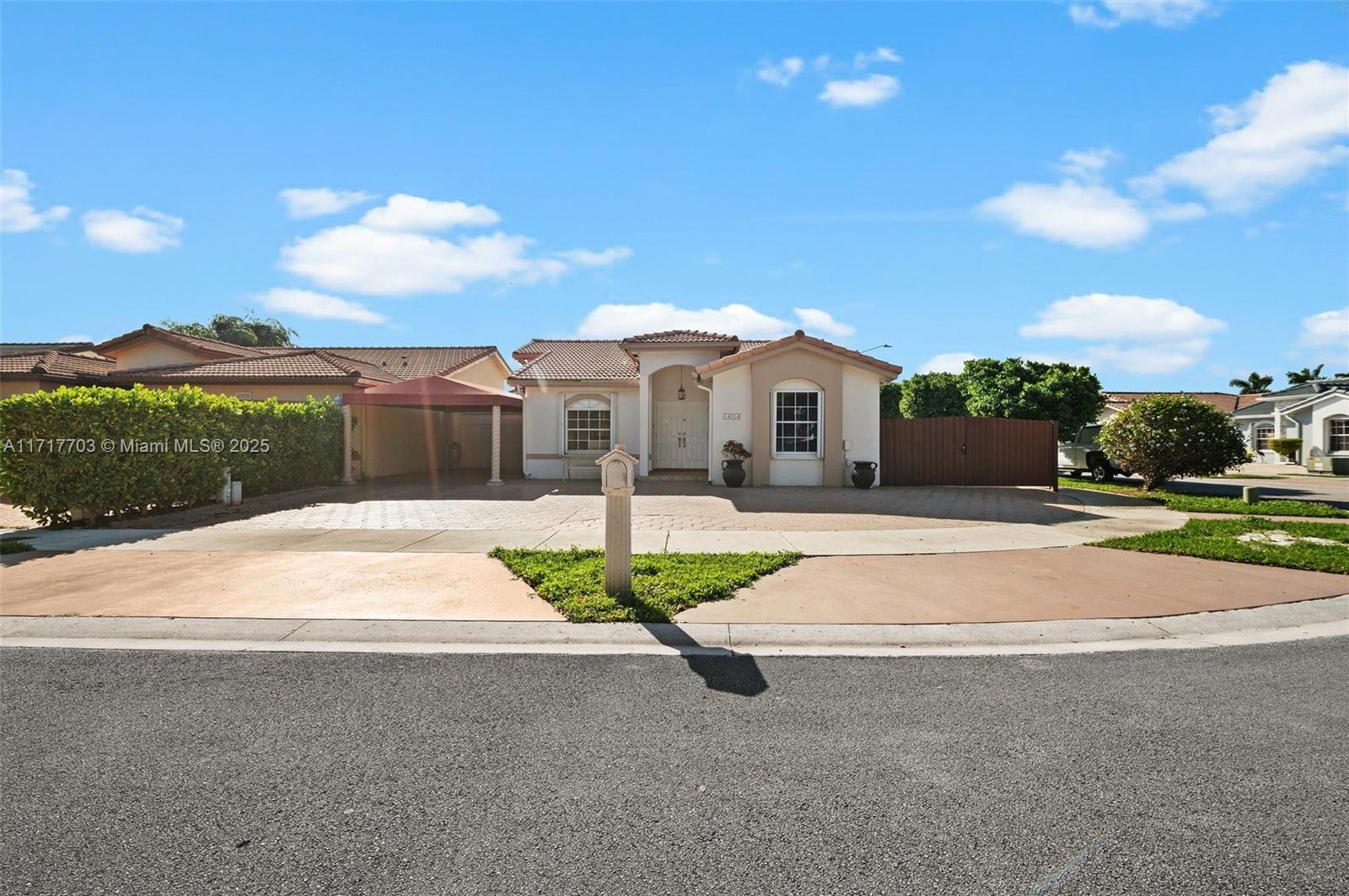 Property Photo: 14314 SW 9th Ter FL 33184