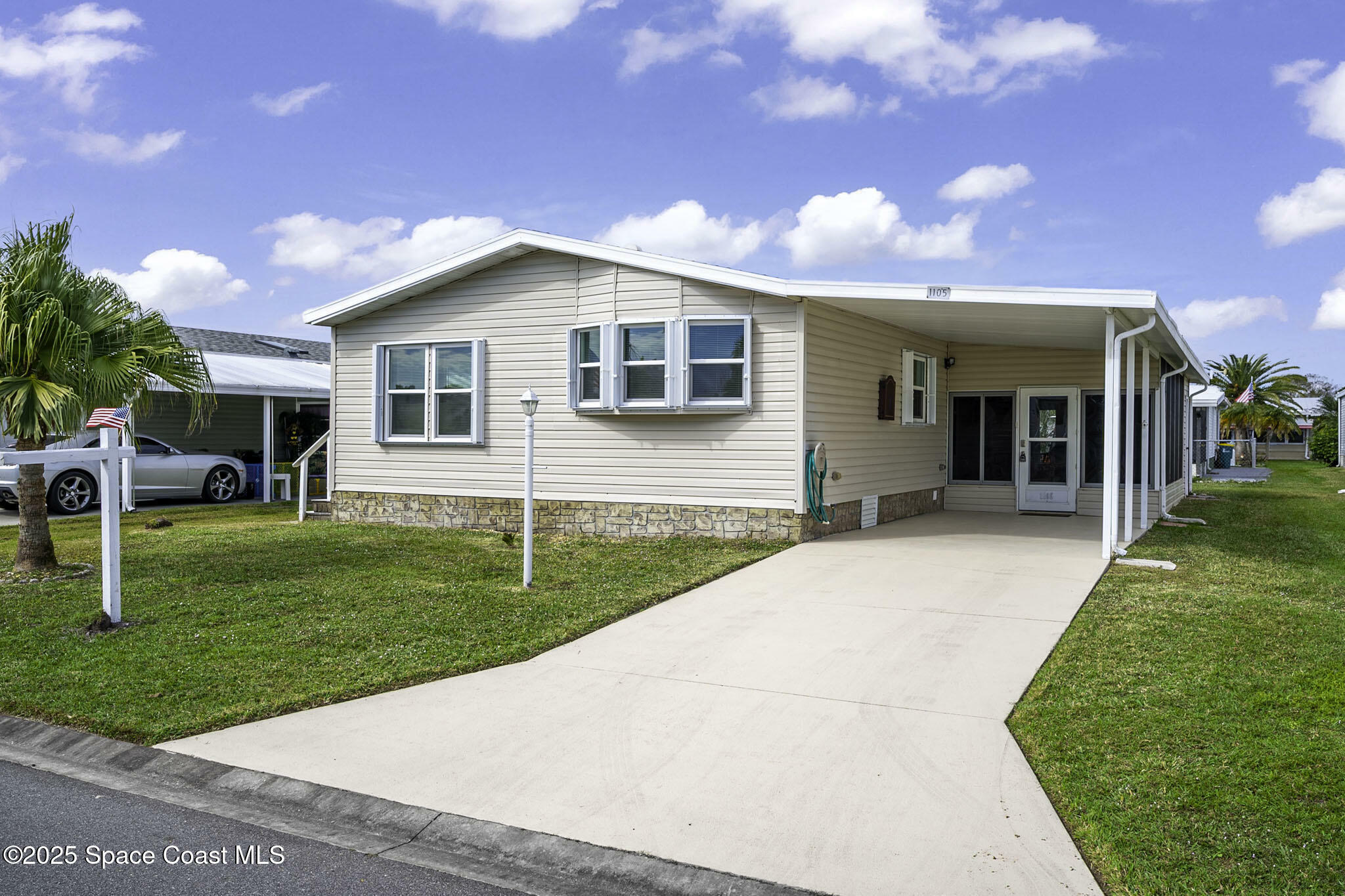 Property Photo: 1105 Tequesta Drive FL 32976