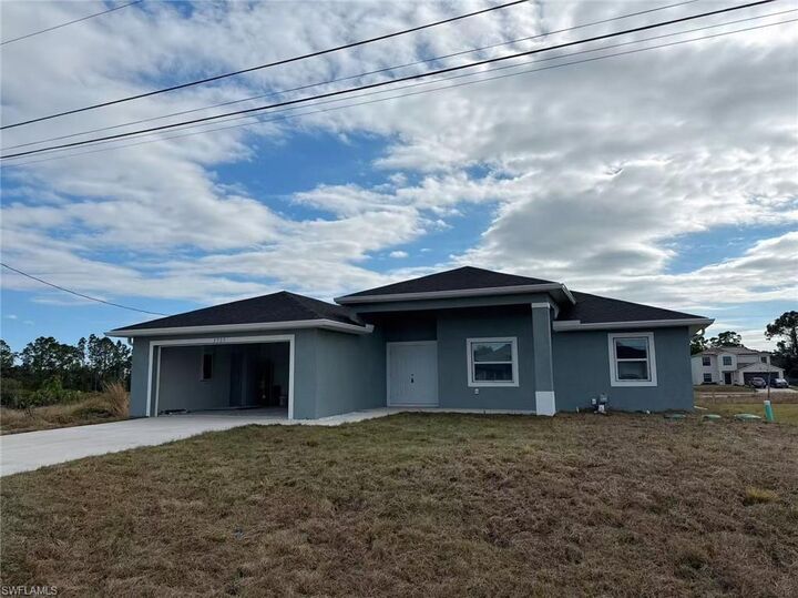Property Photo: 3705 26th St SW FL 33976