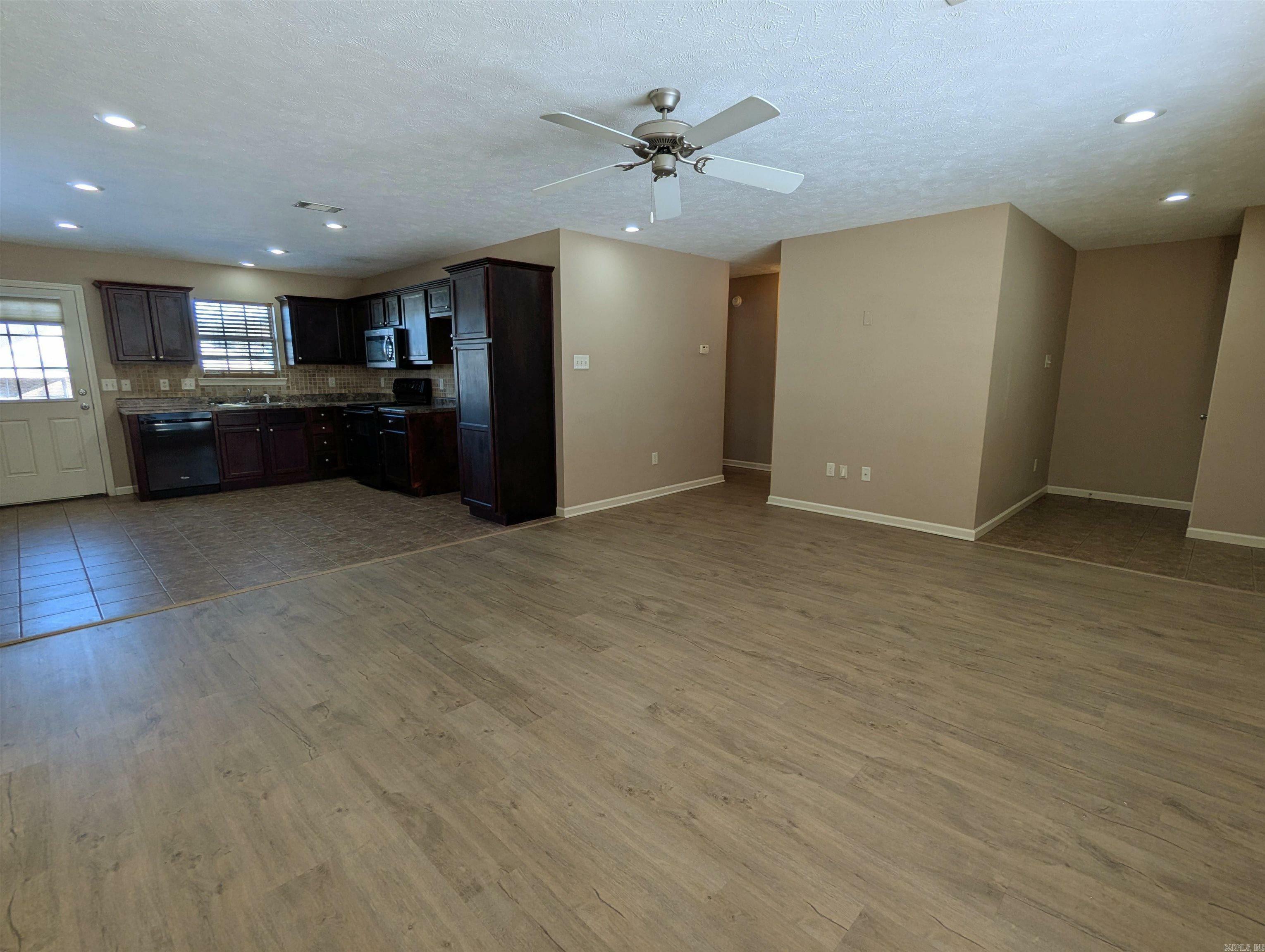 Property Photo:  1860 Arden Lane  AR 72032 