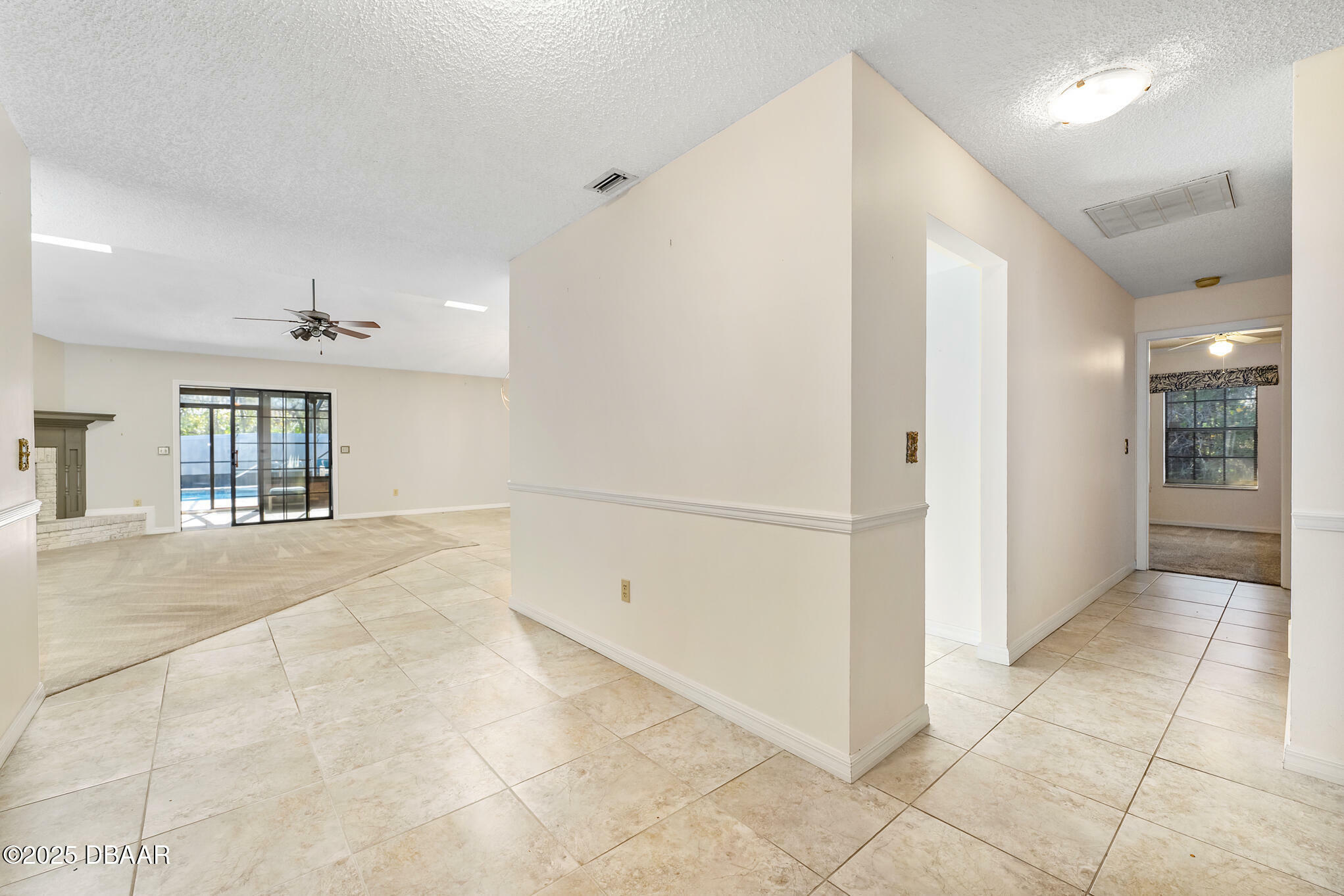Property Photo: 56 Winding Creek Way FL 32174