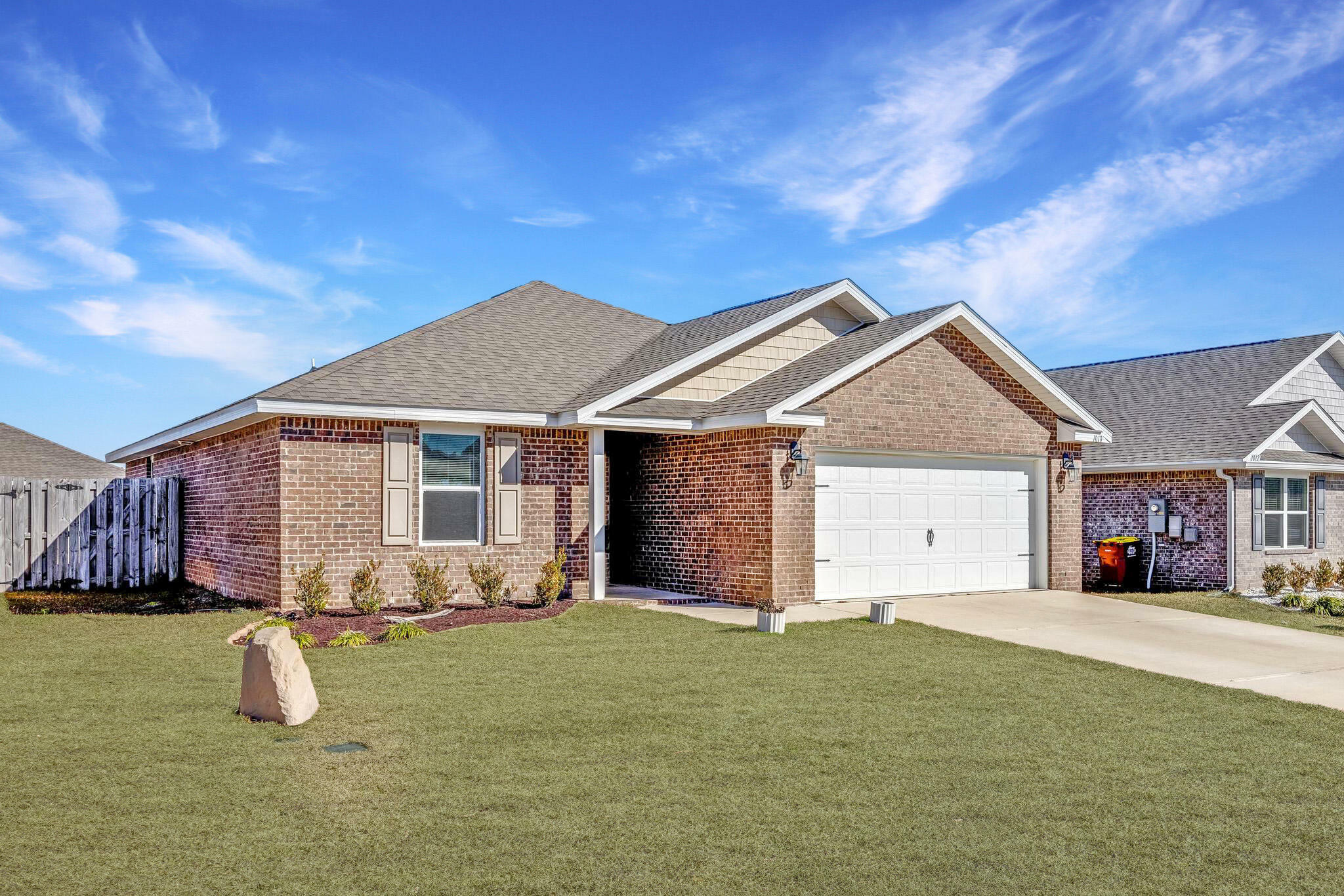 Property Photo: 1010 Limpkin Street FL 32539