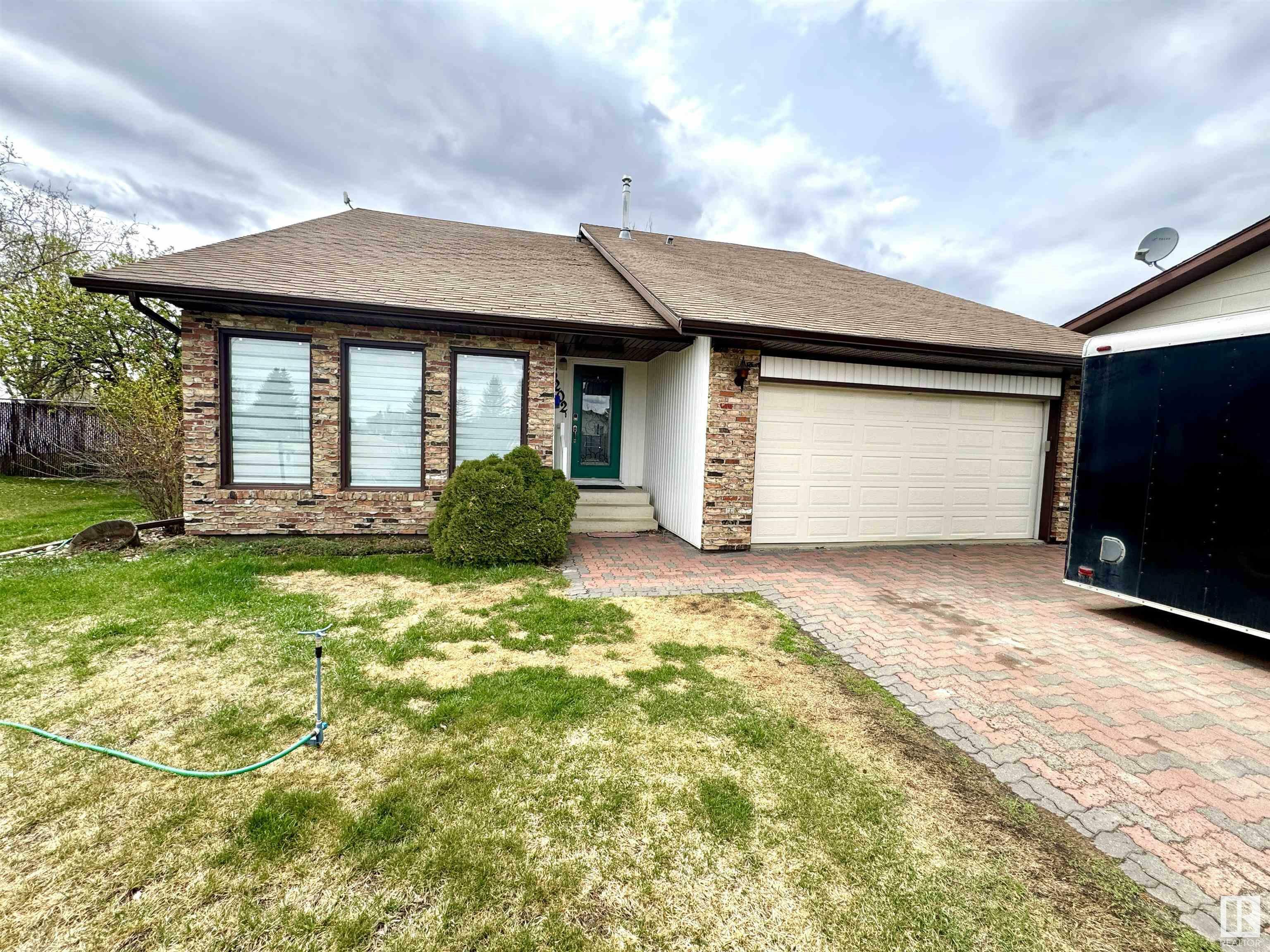 5202 55A Street  St. Paul Town AB T0A 3A1 photo