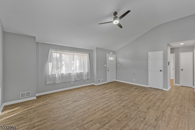 Property Photo:  24 Sydney Pl  NJ 08835 