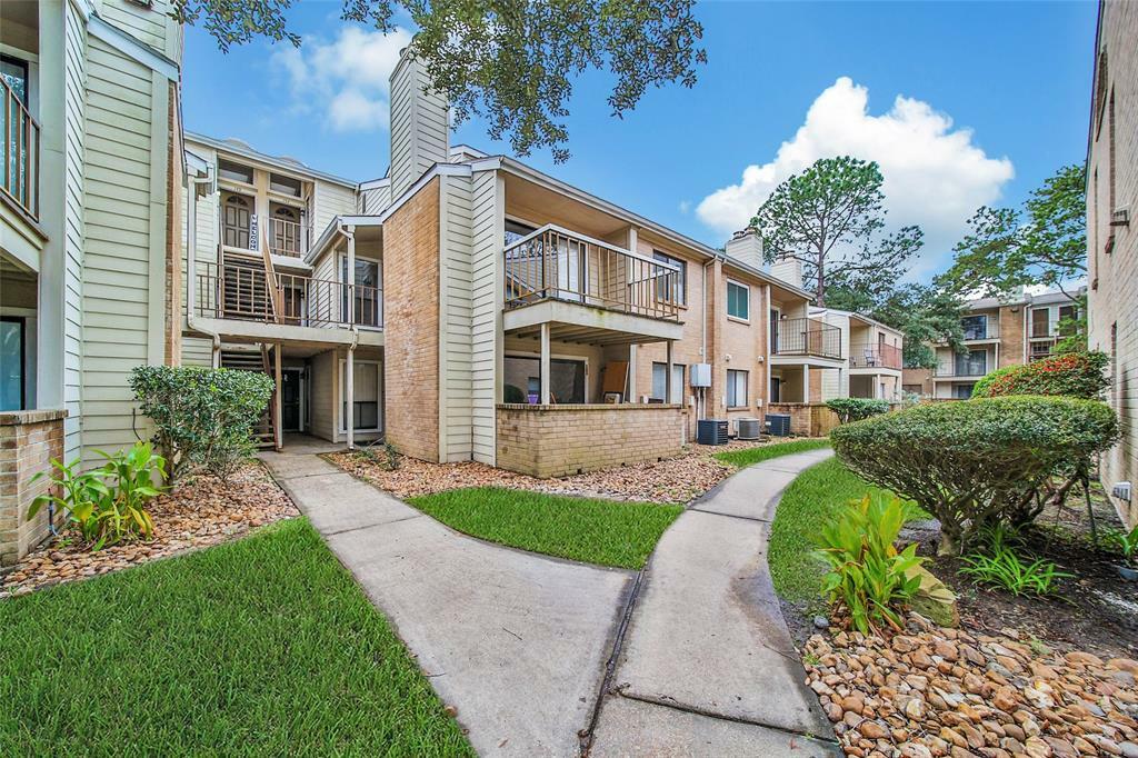 Property Photo: 3500 Tangle Brush Drive 151 TX 77381