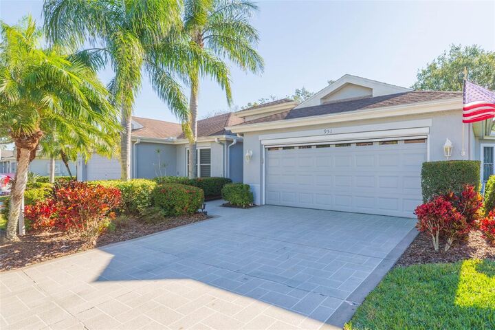 Property Photo: 951 Villeroy Greens Drive FL 33573