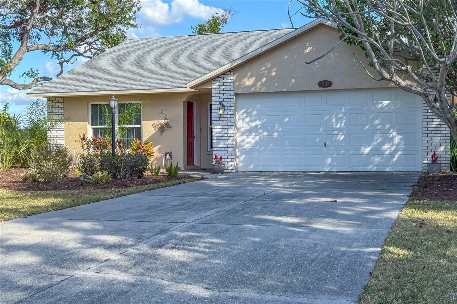 Property Photo:  1204 W 20th Avenue  FL 34221 