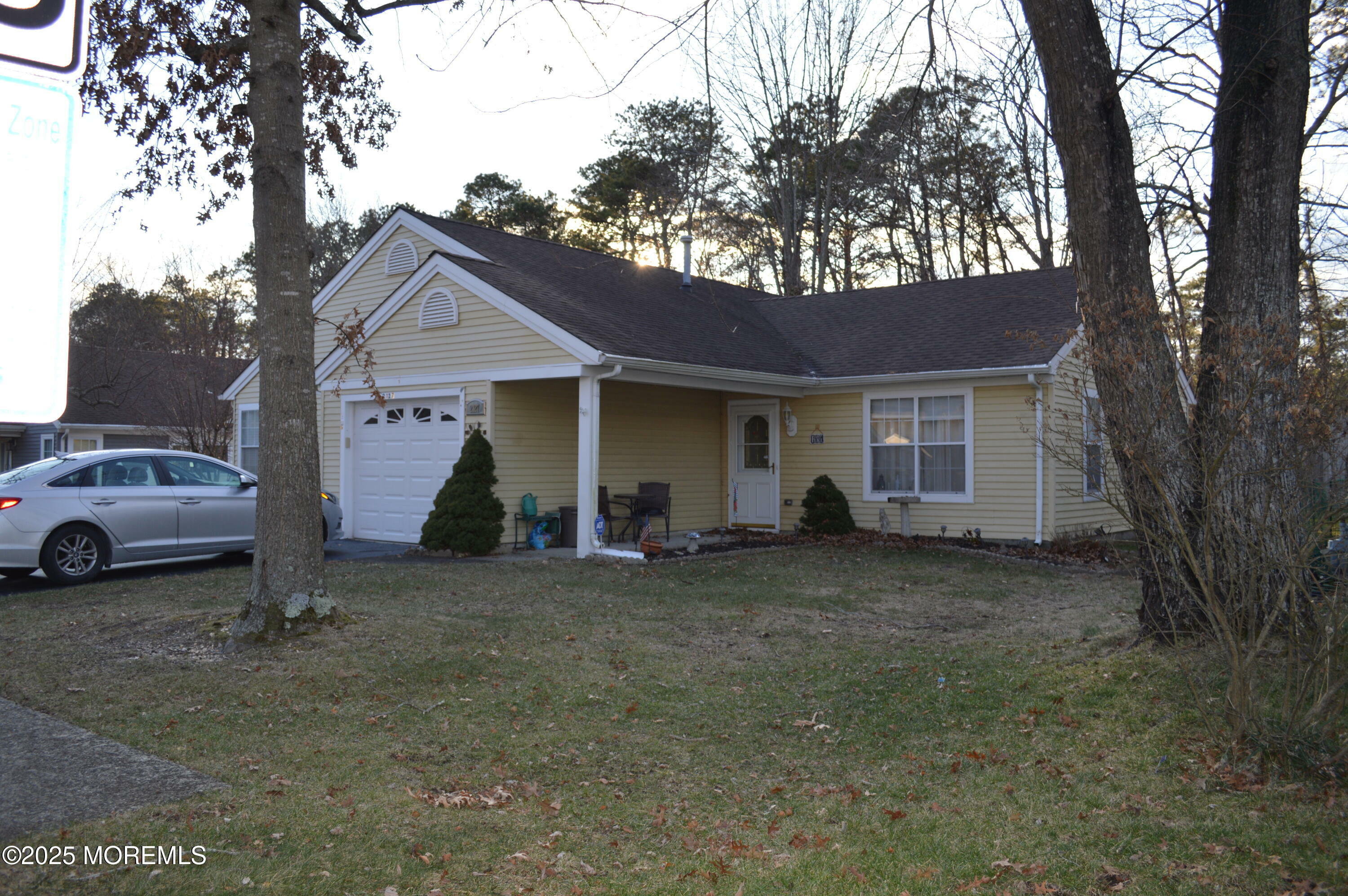 Property Photo:  2127 Llewellyn Parkway  NJ 08731 