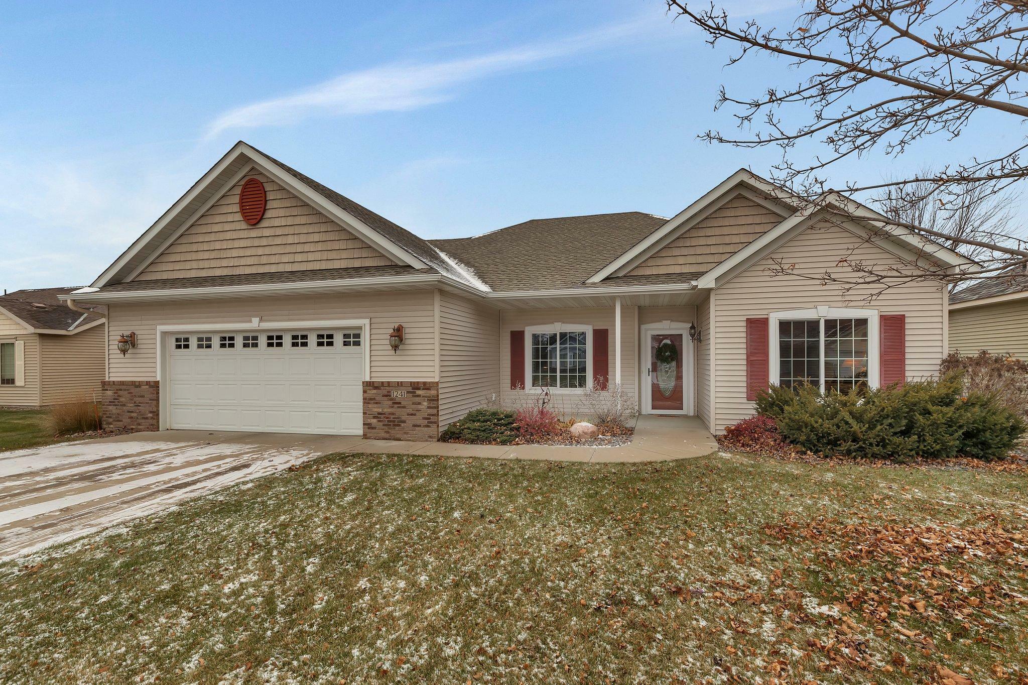 Property Photo:  1241 Willow Pond Drive  MN 56387 