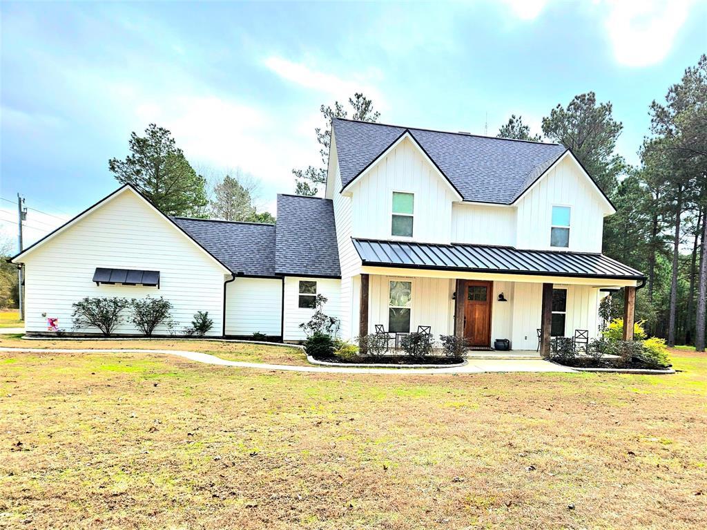 Property Photo: 363 Bella Court Pvt Drive LA 71027