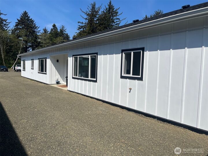 1306  Melbourne Court  Westport WA 98595 photo
