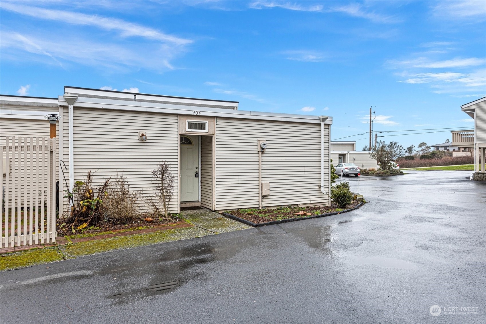 Property Photo:  904 NE Lindsay Street 201  WA 98239 