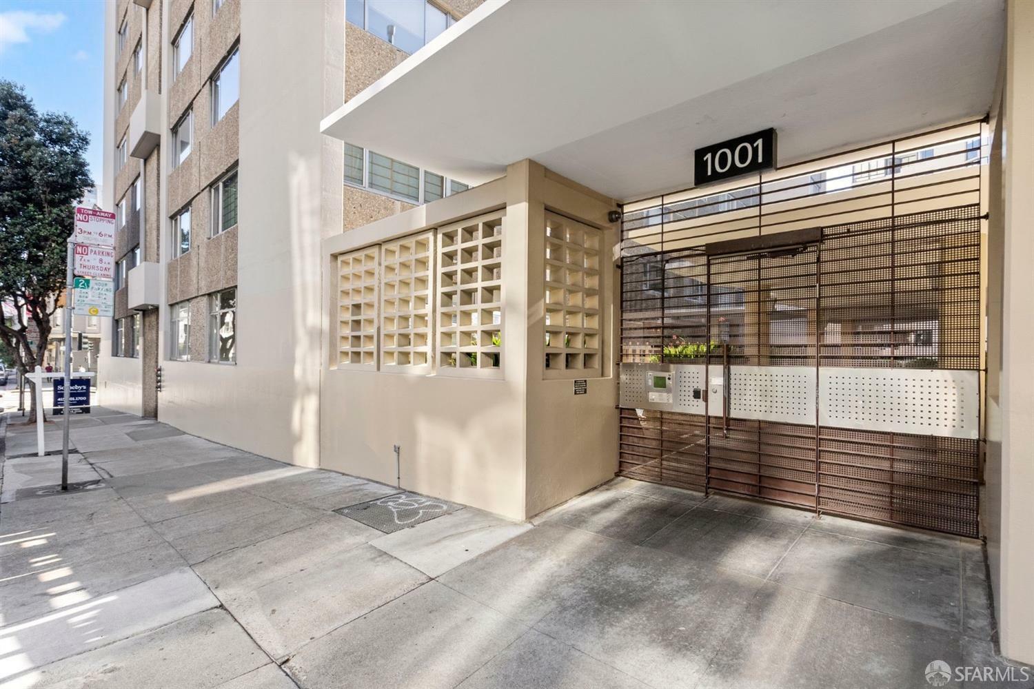 Property Photo:  1001 Pine Street 911  CA 94109 