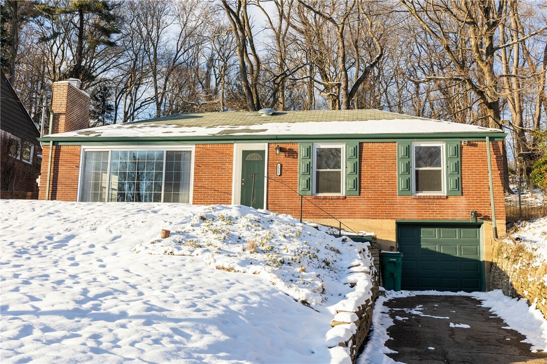 Property Photo:  2523 Collins Road  PA 15235 