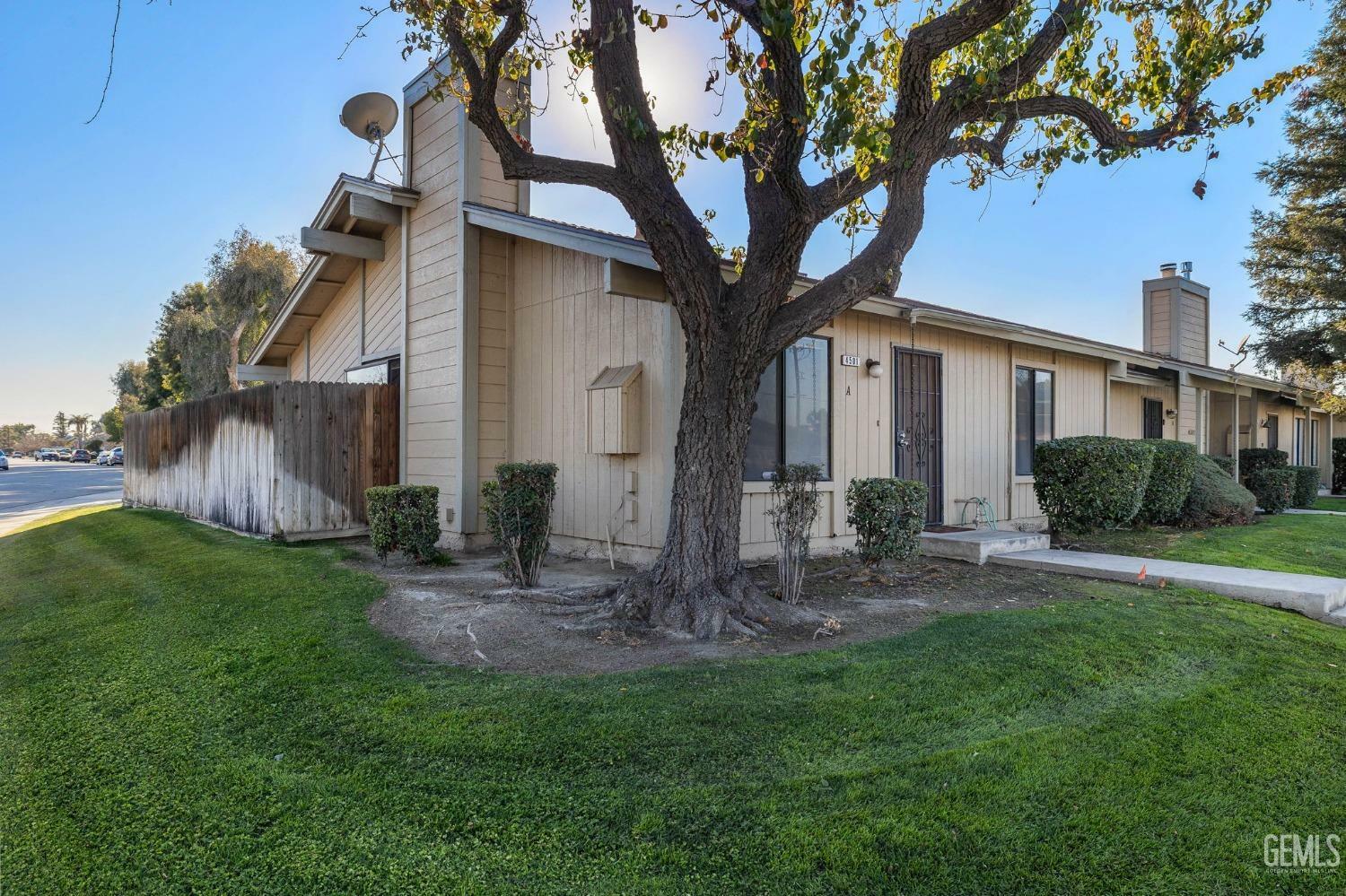 Property Photo:  4501 Planz Road A  CA 93309 