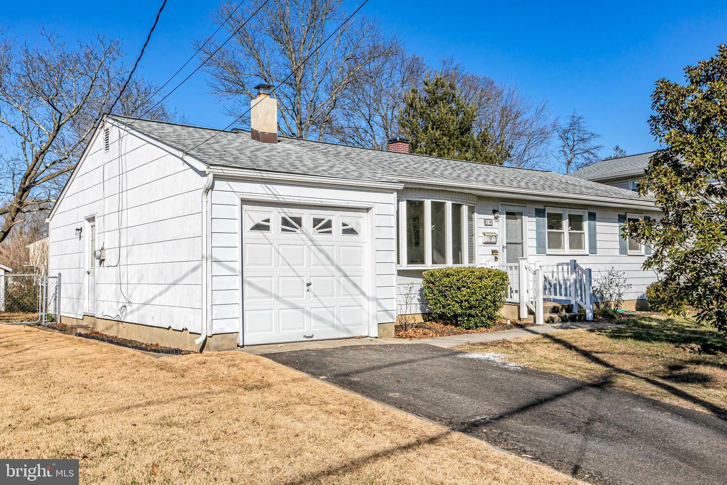 Property Photo:  16 Hollyhock Way  NJ 08619 