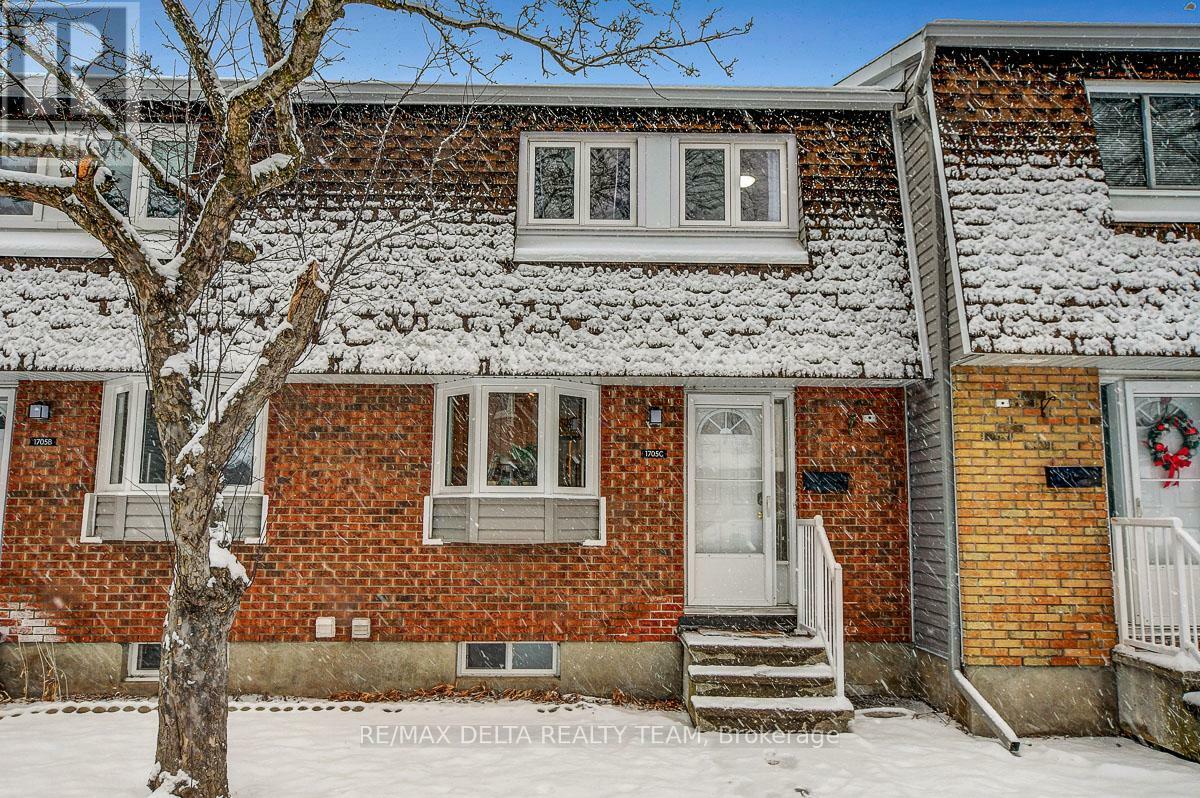 Property Photo:  1705 Lamoureux Drive C  ON K1E 2N3 