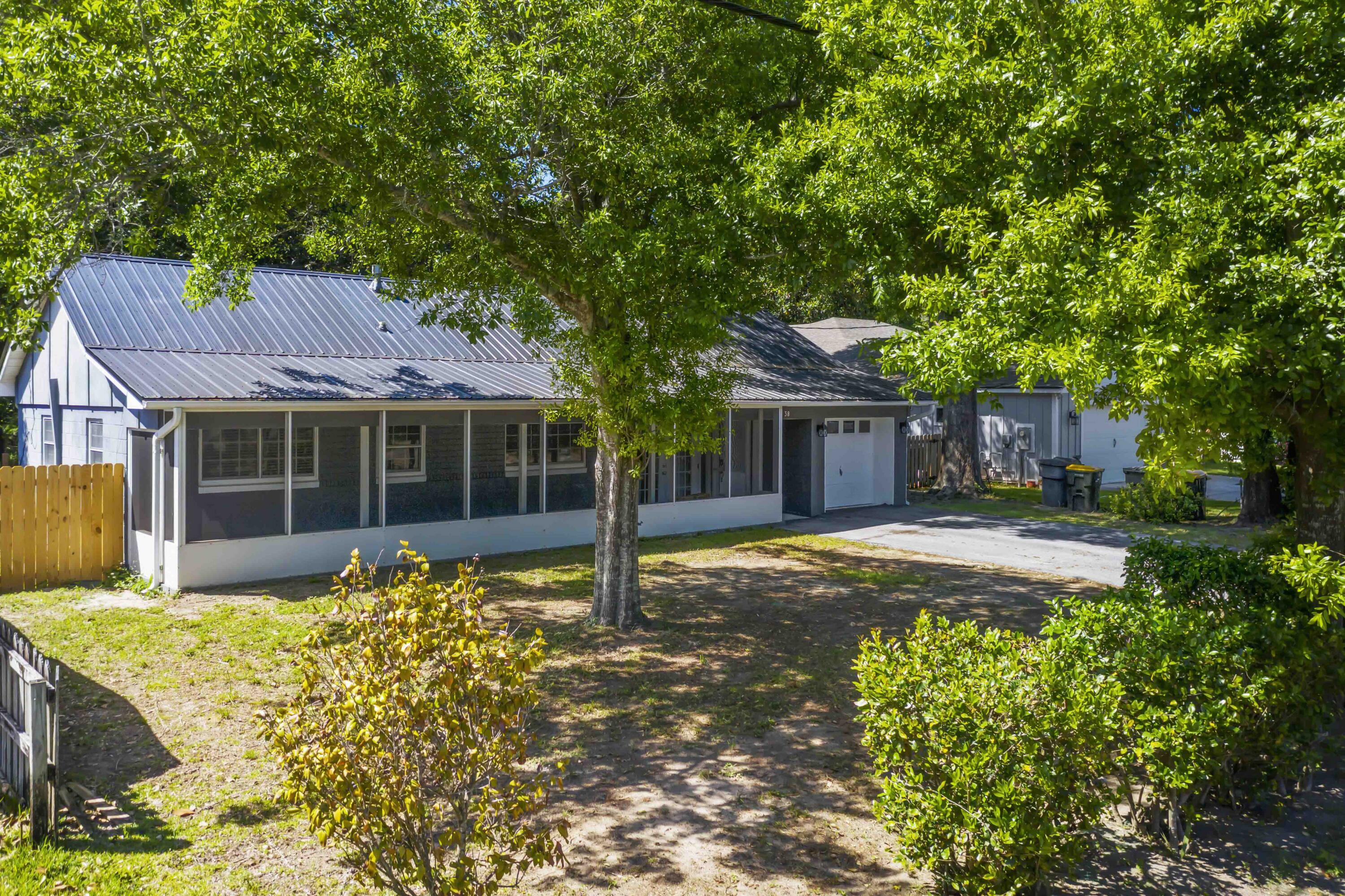 Property Photo:  38 Ferry Road  FL 32548 