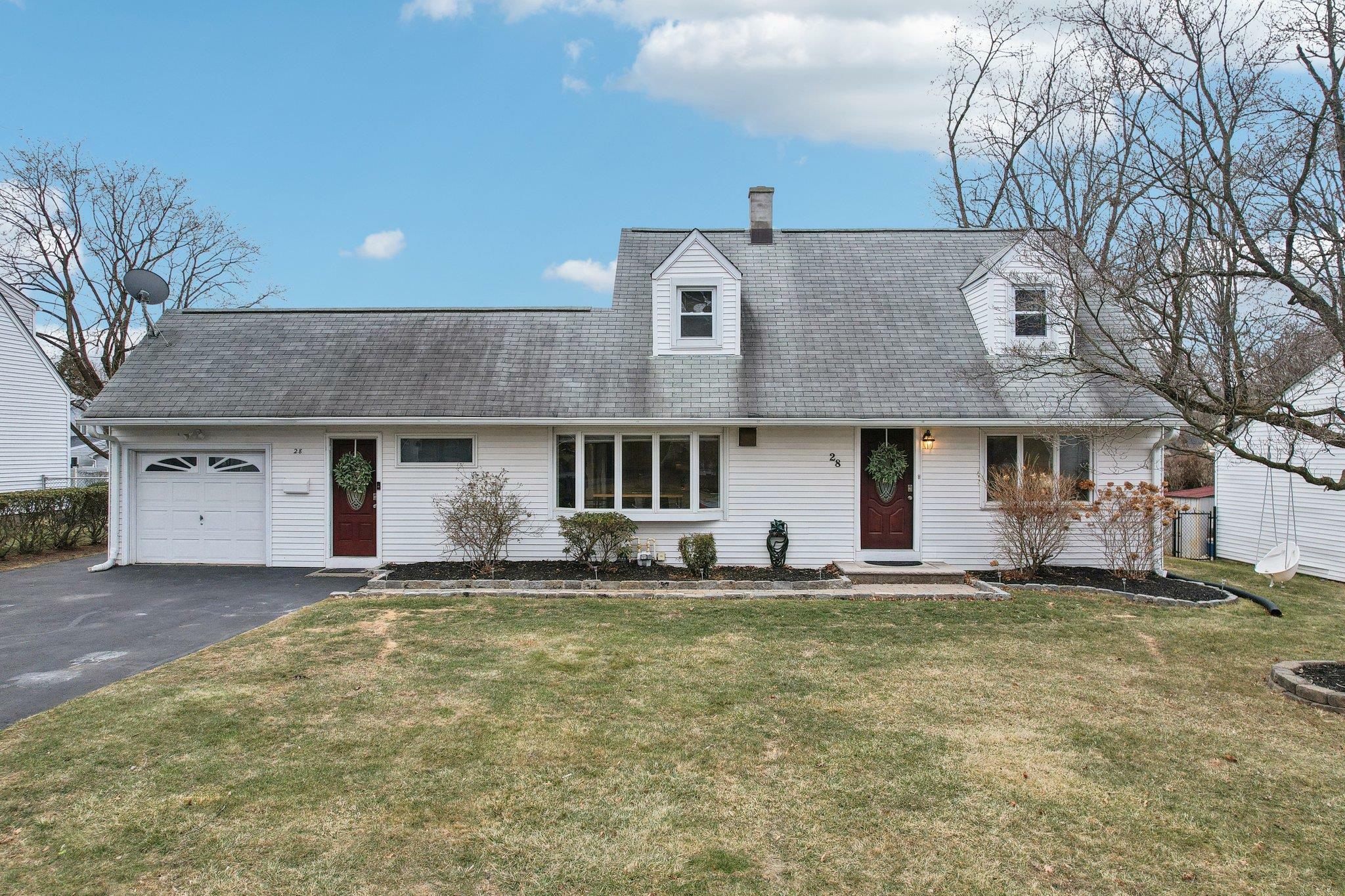 Property Photo:  28 Concord Drive  NY 10983 