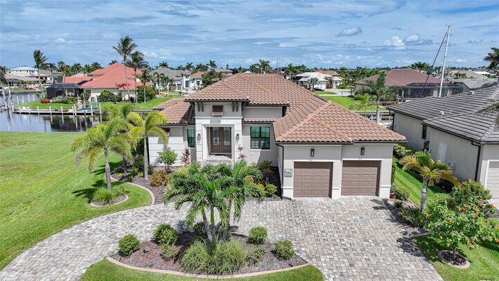 Property Photo:  5221 Almar Drive  FL 33950 
