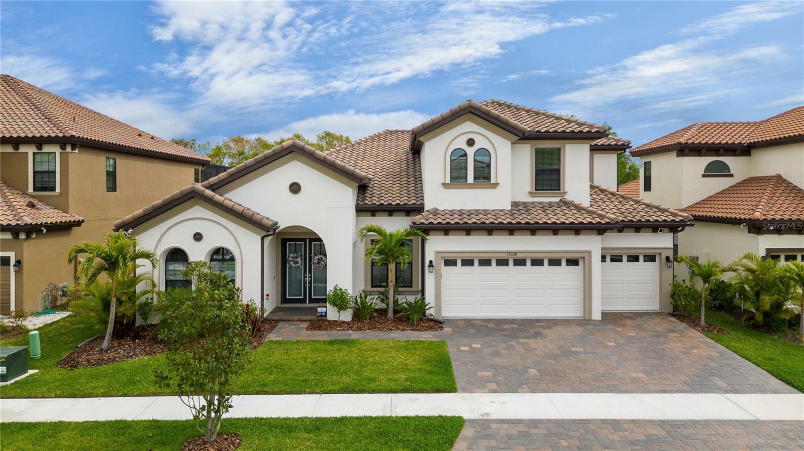 Property Photo: 13038 Paddock Woods Place FL 33579