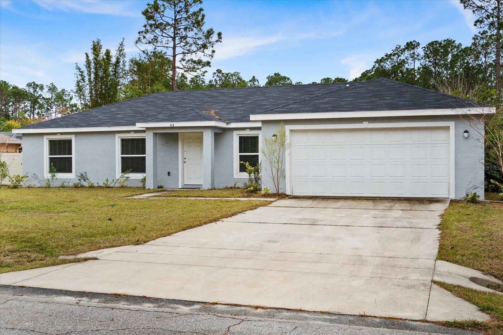 Property Photo:  43 Red Barn Drive  FL 32164 