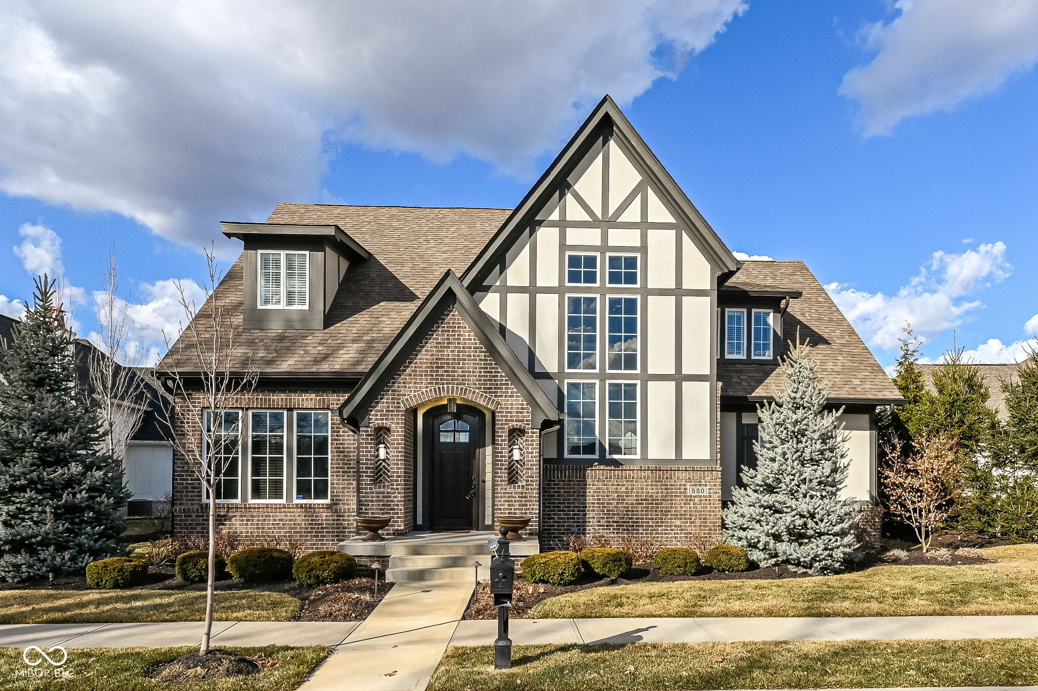Property Photo: 520 Bridgemont Lane IN 46032