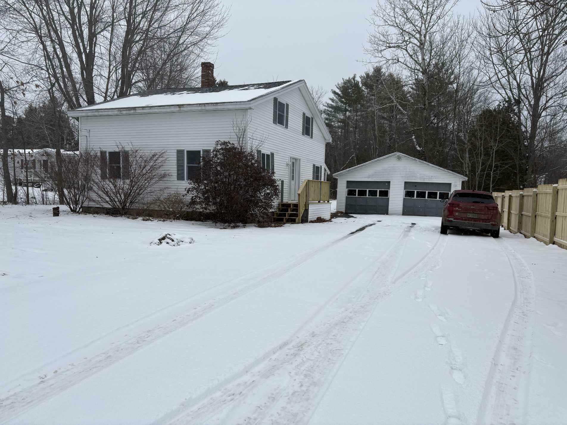 Property Photo:  587 Main Road  ME 04461 