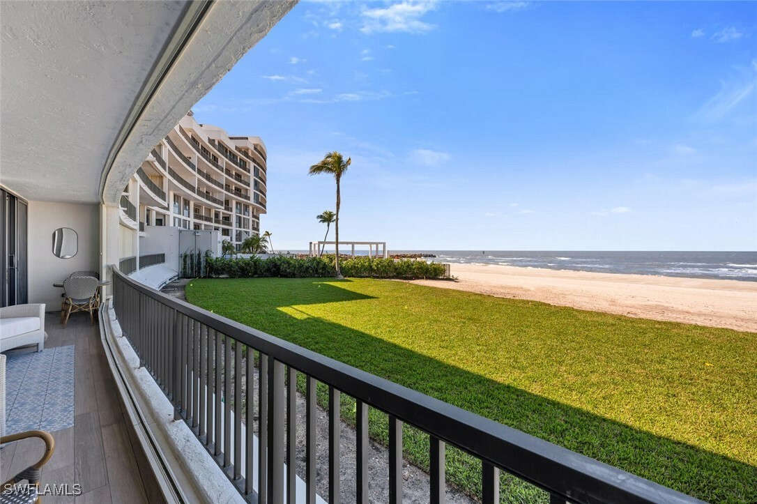 Property Photo: 2395 Gulf Shore Blvd N Boulevard N 102 FL 34103-4300