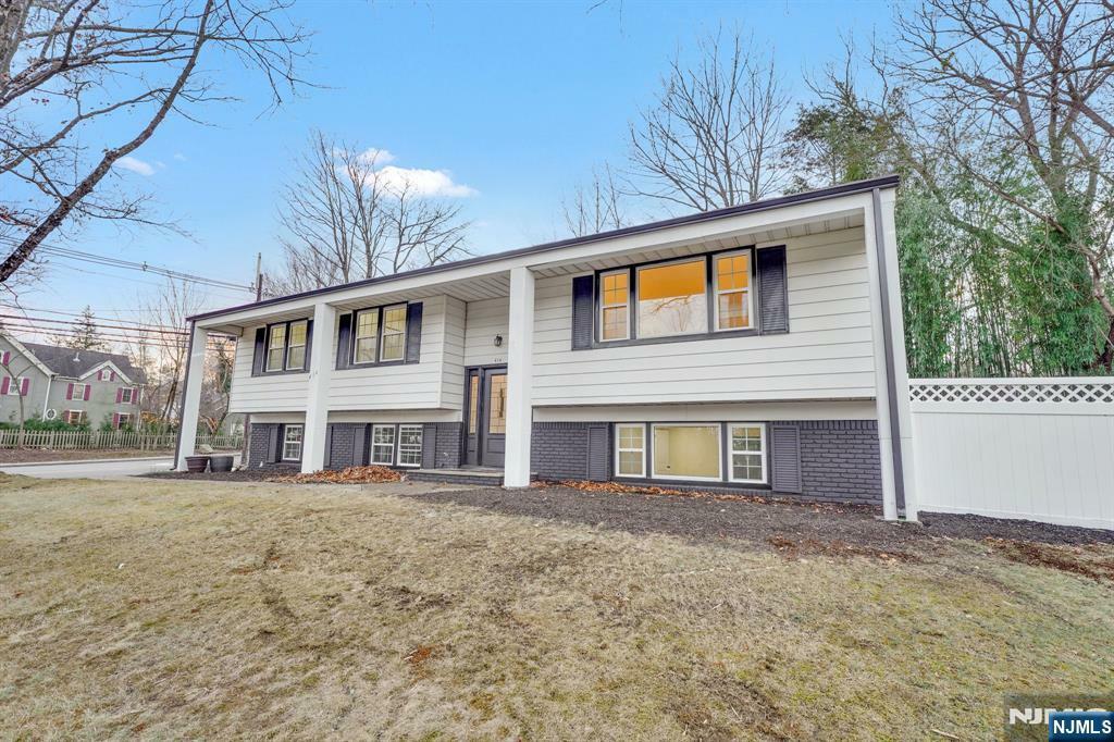 Property Photo:  414 N Maple Avenue  NJ 07450 