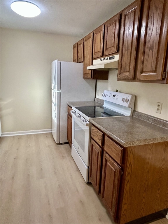 Property Photo: 20 Macintosh Ln 20 MA 01453