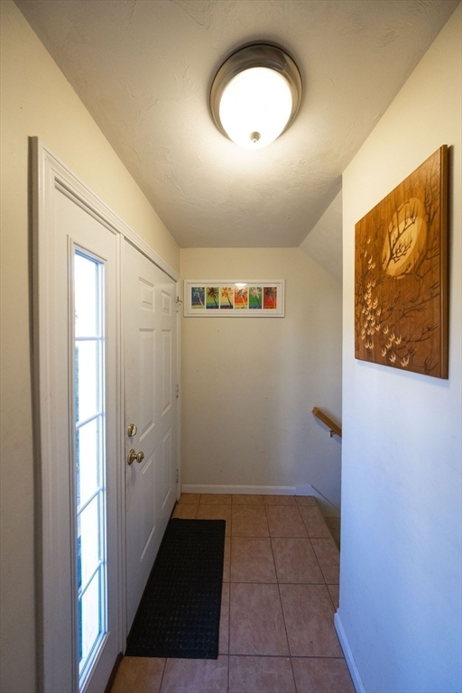 Property Photo:  1-B Holly Terrace  MA 01607 