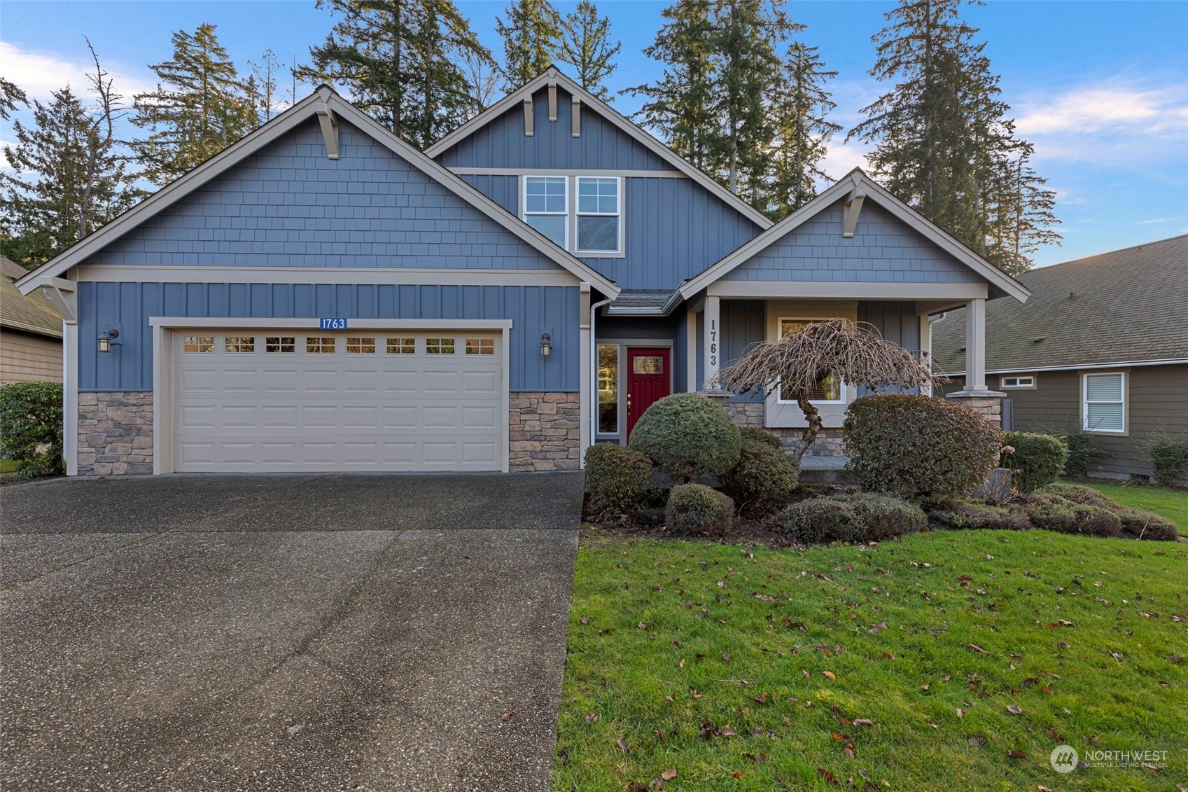 Property Photo:  1763  Grand Avenue  WA 98274 