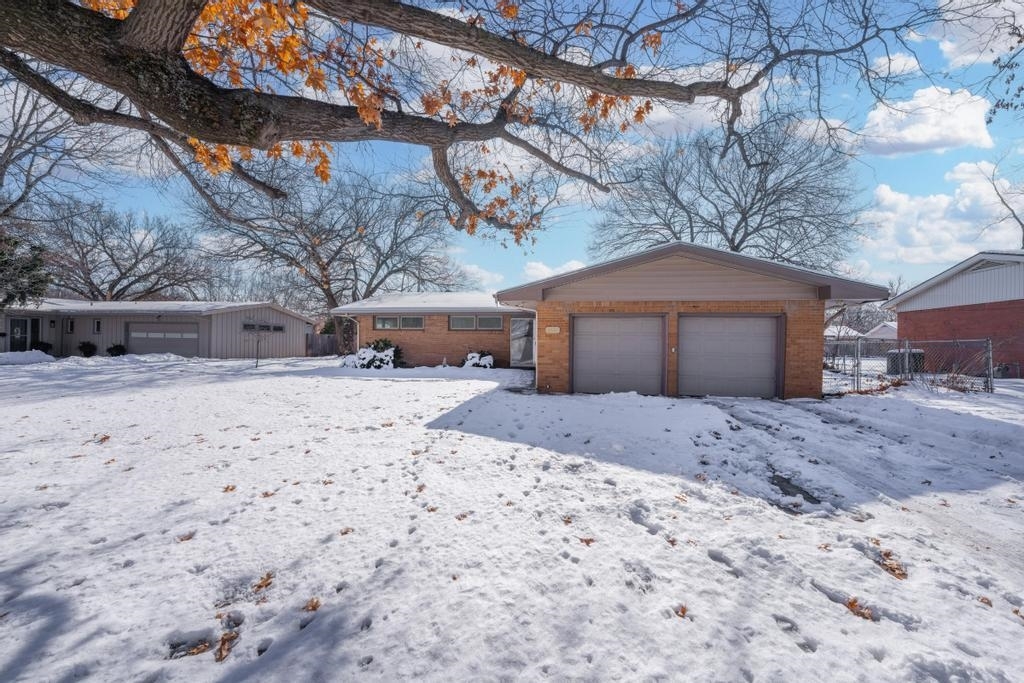 Property Photo:  6427 E Marjorie St  KS 67206 