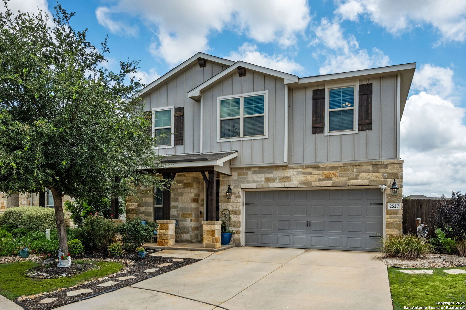 Property Photo:  2527 Castello Way  TX 78259 