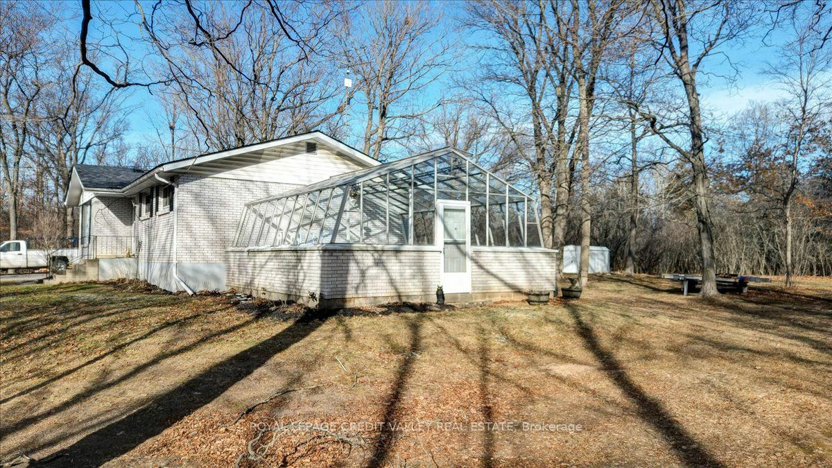 Property Photo:  170 Crofton Rd N  ON K0K 1A0 