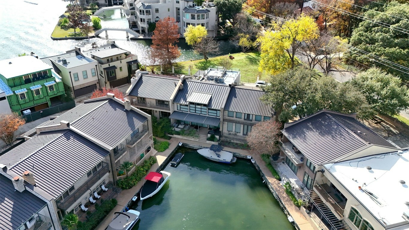 Property Photo: 2433 Westlake Drive TX 78746