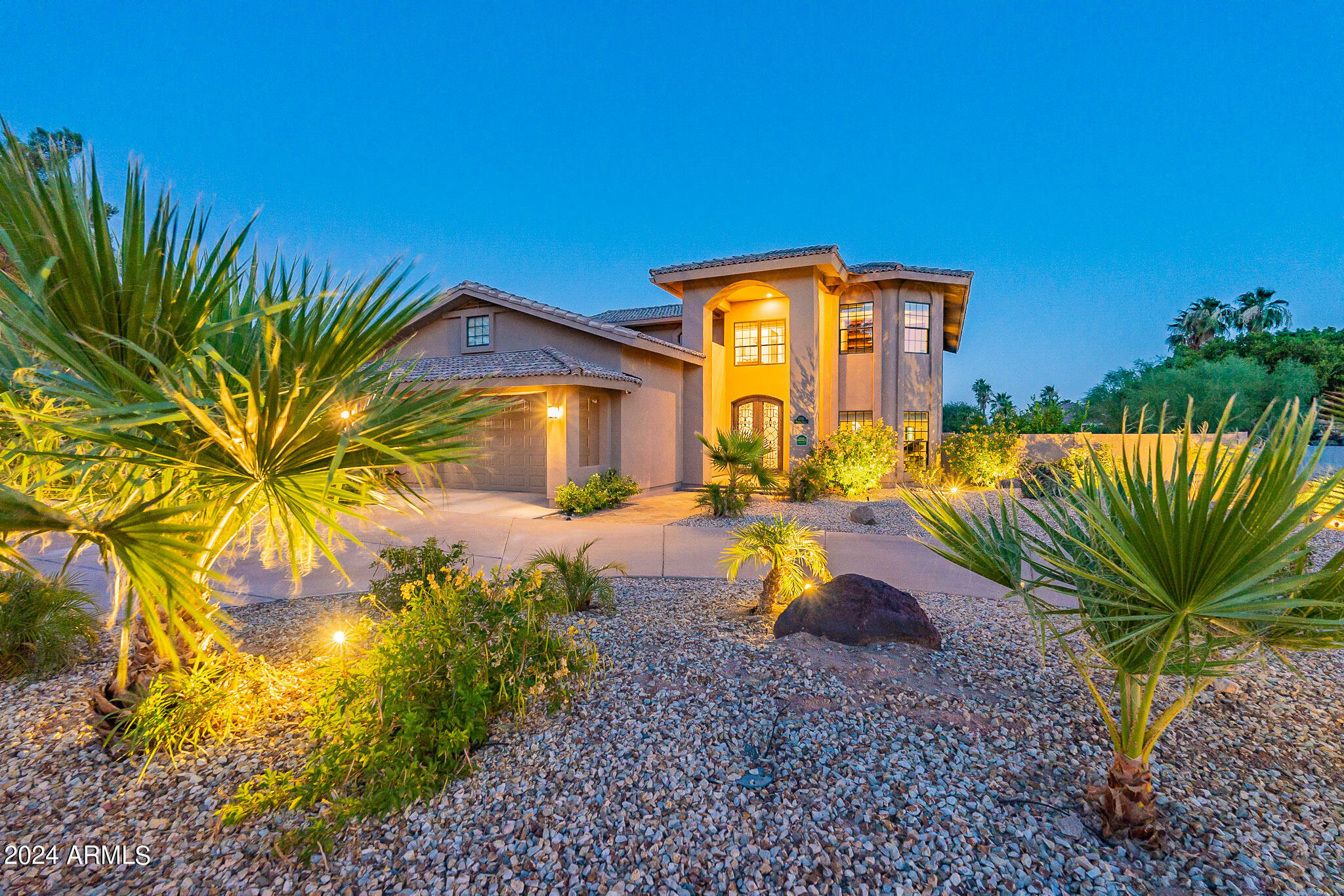 Property Photo:  12015 S Tuzigoot Drive  AZ 85044 