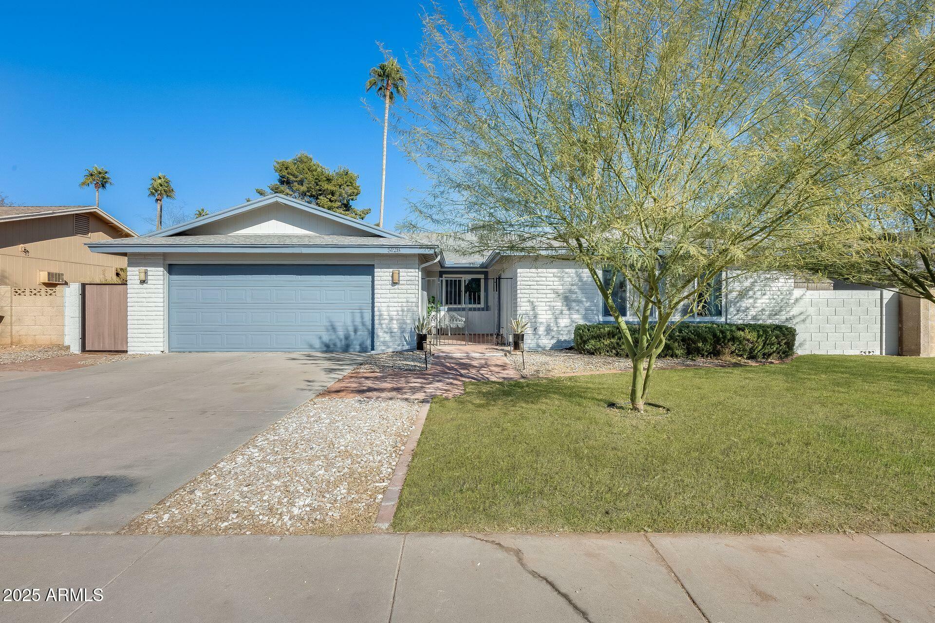 Property Photo:  5128 E Toniko Drive  AZ 85044 