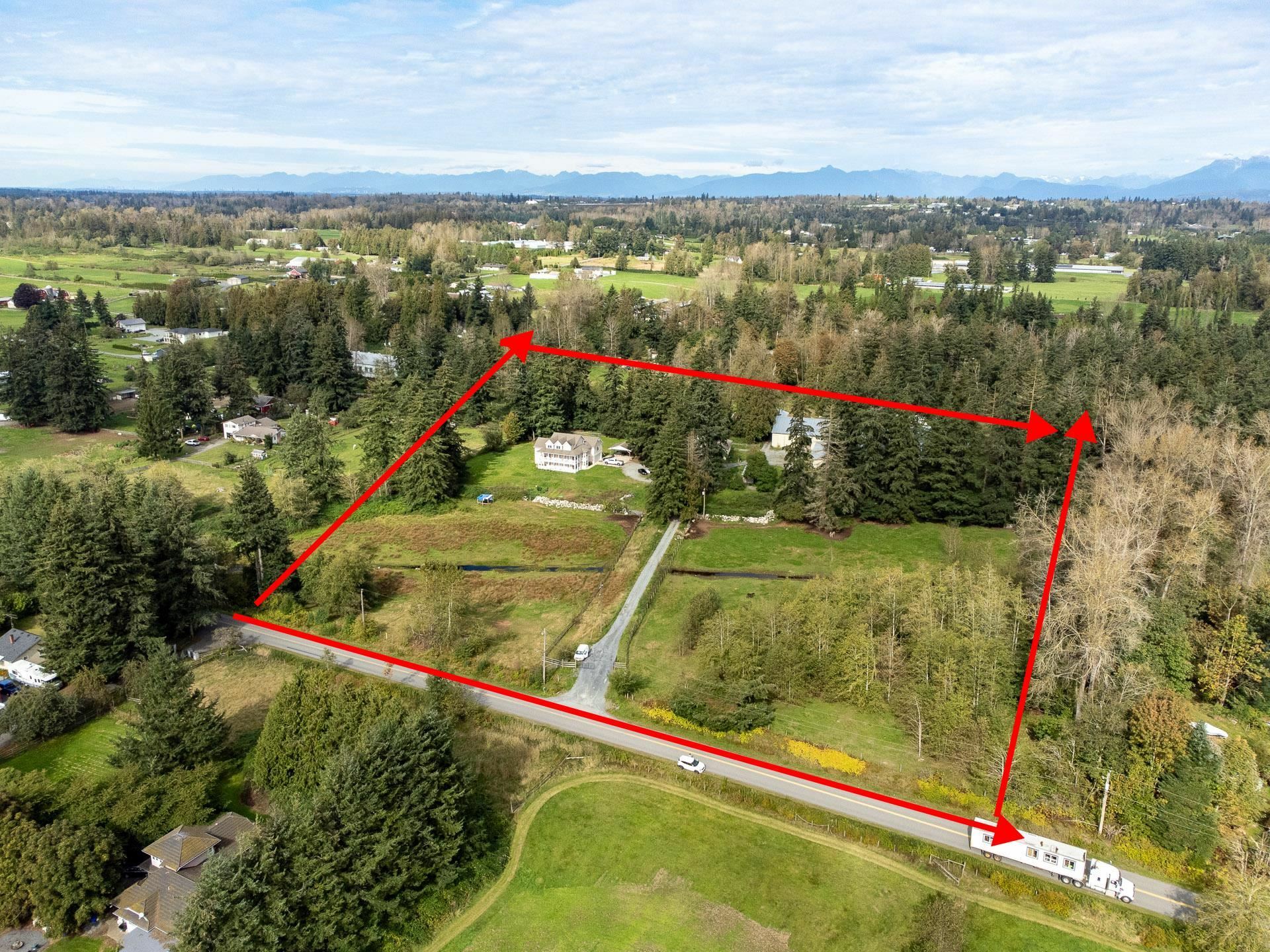 Photo de la propriété:  25039 8 Avenue  BC V4W 2G5 