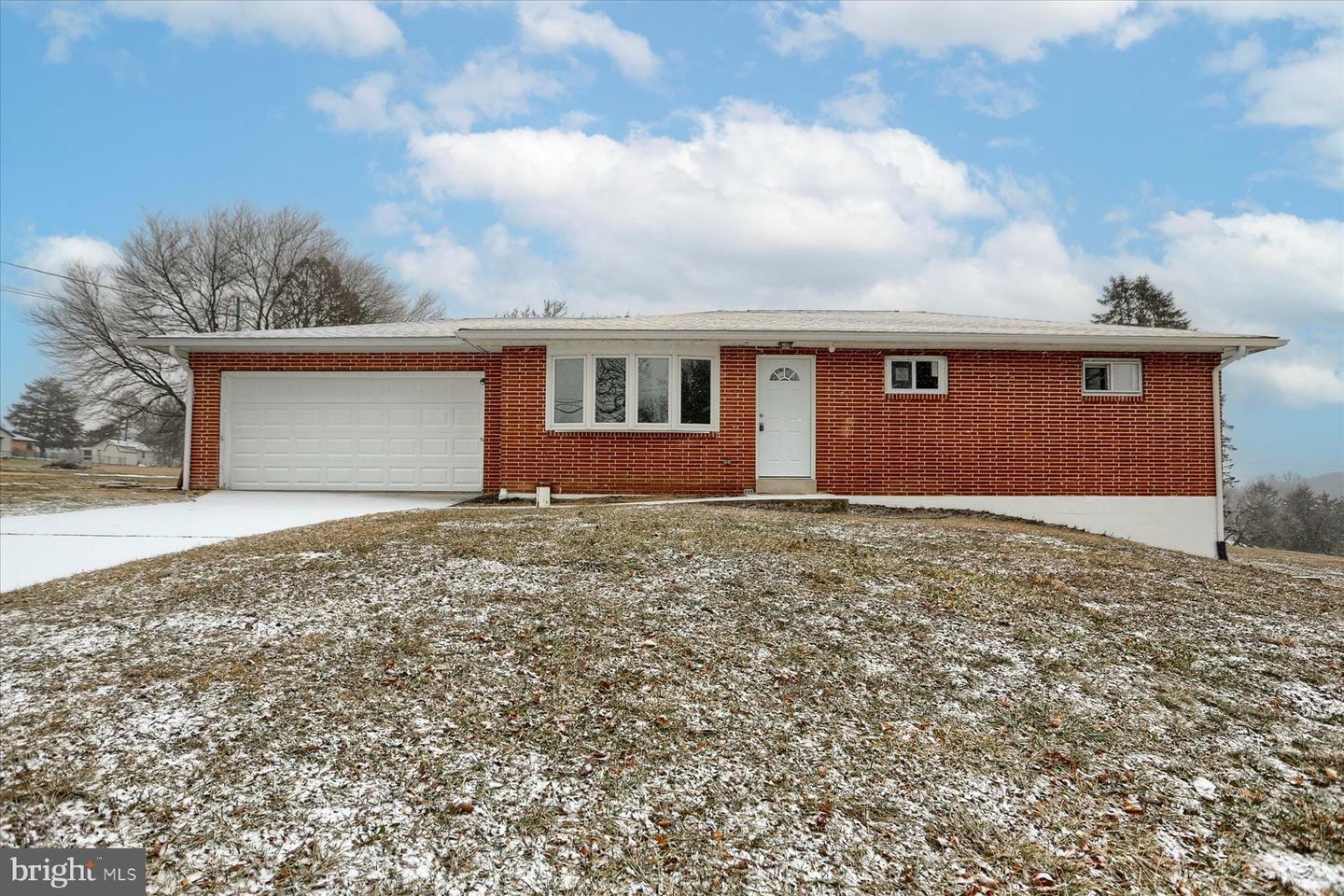 Property Photo:  625 Fernando Drive  PA 17111 